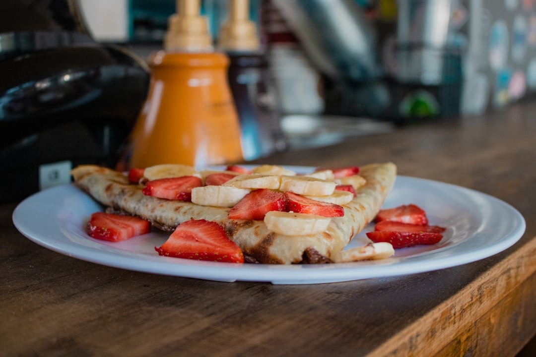 Panqueca fit de aveia com banana: café da manhã proteico sem farinha em 10 minutos